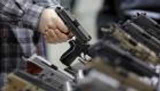 الأمريكيون الشعب الأكثر تسلحا في العالم بـ ٣٥7 مليون سلاح ناري