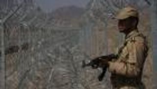 مقتل اثنين من حرس الحدود الإيراني في اشتباكات مع عناصر "إرهابية"