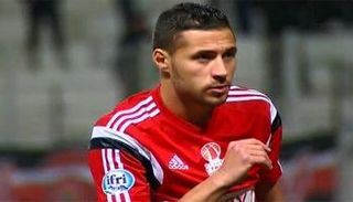 اللاعب الجزائري يوسف بلايلي
