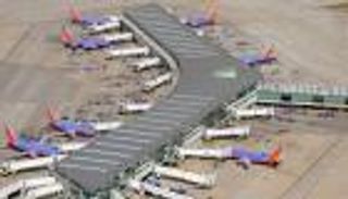 قنبلة يدوية لعبة تؤدي لإخلاء منطقة بمطار في هيوستن الأمريكية