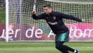 بالفيديو.. رونالدو جاهز لقيادة البرتغال أمام الجزائر