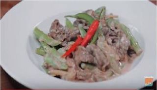 طريقة عمل اللحم بحليب جوز الهند