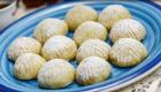 طريقة عمل كعك العيد بالملبن والعجمية