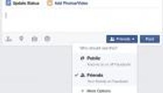 خلل يصيب فيسبوك ويكشف بيانات 14 مليون مستخدم