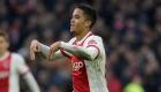 روما يتوصل لاتفاق مع أياكس بشأن كلويفرت