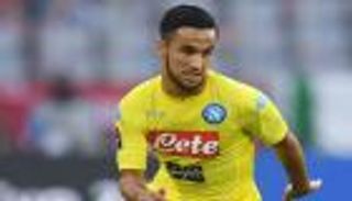 بارما ينتظر الفرصة للتعاقد مع الجزائري وناس