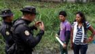 امرأة تفقد 50 شخصًا من عائلتها في بركان جواتيمالا