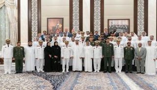 الشيخ محمد بن زايد يستقبل ولي عهد أم القيوين وأبناء وذوي الشهداء