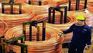 النحاس يتراجع مع انحسار مخاوف من تعطل إمدادات