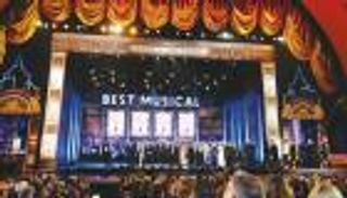 "هاري بوتر" تفوز بجائزة أفضل مسرحية في مسابقة "توني" بأمريكا 