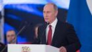 بوتين يكرم الفائزين بجوائز الدولة في العيد الوطني لروسيا