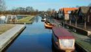 7 مدن خاوية من السيارات