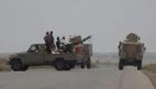 بإسناد إماراتي.. قوات المقاومة المشتركة تقترب من مطار الحديدة