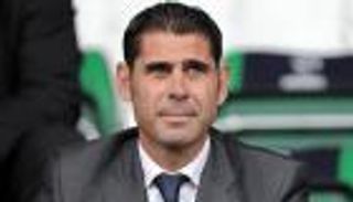 فرناندو هييرو يقود إسبانيا في المونديال 