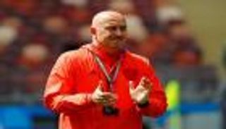 مدرب روسيا يثق في تحقيق الفوز على السعودية