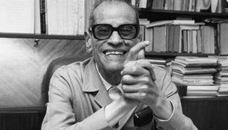 أديب نوبل نجيب محفوظ 