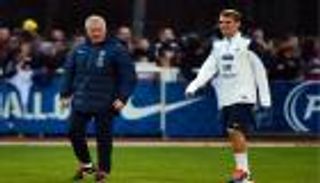 ديشامب يشيد بقرار جريزمان