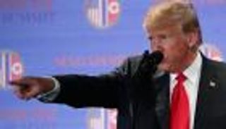 أمريكا تفرض رسوما جمركية على الصين.. وبكين تتعهد بالرد