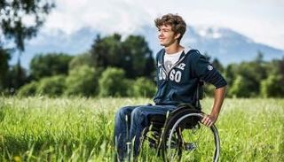 بارقة أمل لمرضى الشلل