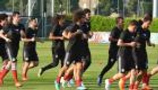 منتخب مصر يخشى "التحكيم" في مباراة روسيا