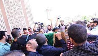 تشييع جثمان الفنان ماهر عصام