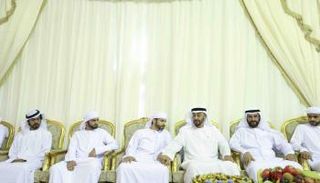 الشيخ محمد بن زايد آل نهيان يقدم واجب العزاء