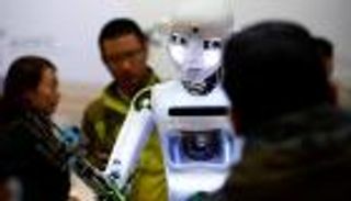 الروبوتات تستحدث وظائف غير روتينية بالمؤسسات الحكومية والخاصة