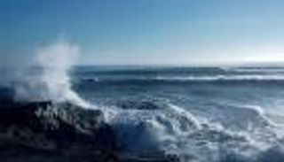 "أرصاد الإمارات" يحذر من طقس حار الأربعاء