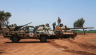 كاميرا "العين الإخبارية" ترصد اشتباكات الجيش الليبي مع إرهابيي درنة