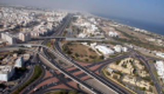 سلطنة عمان تقر مبدئياً قانون الضريبة الانتقائية على بعض السلع