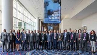 الوفد الإماراتي المشارك في قمة 