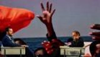 إيطاليا تشكك في إمكانية استمرار أوروبا موحدة