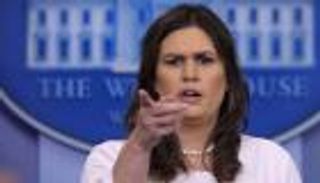 طرد المتحدثة باسم البيت الأبيض من مطعم بسبب عملها مع ترامب