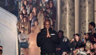 مصمم الأزياء فيرجيل أبلوه 