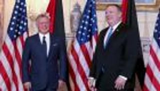 العاهل الأردني يبحث مع بومبيو في واشنطن الأوضاع الإقليمية والدولية