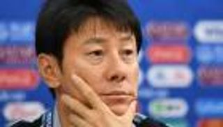 مدرب كوريا الجنوبية يوضح سر السقوط أمام المكسيك