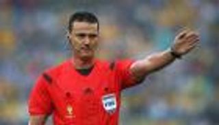 صافرة كولومبية تدير مباراة مصر والسعودية في المونديال