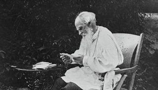 الأديب الروسي 