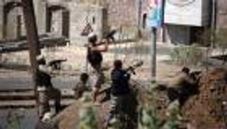  إصابة 9 جنود في انفجار عبوة ناسفة بدورية عسكرية بأبين جنوبي اليمن