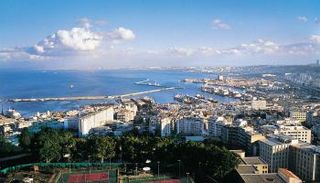 ارتفاع نسبة الشيخوخة في الجزائر