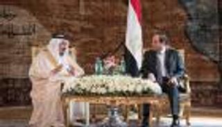 السيسي: منح السعوديات حق قيادة السيارات قرار "شجاع"