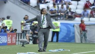 خوان أنطونيو بيتزي   