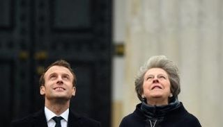 إيمانويل ماكرون وتريزا ماي