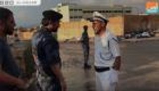 شرطي المرور يعود إلى درنة عقب تحريرها من الإرهابيين