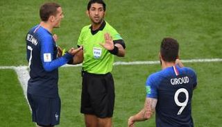 الحكم الإماراتي محمد عبدالله 