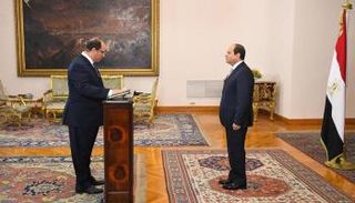 اللواء عباس كامل رئيس جهاز المخابرات المصرية