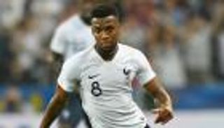 ليمار لاعب فرنسا: قادرون على إيقاف ميسي