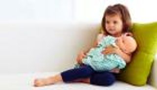 دراسة: الدمية تحدد ذكاء طفلتك