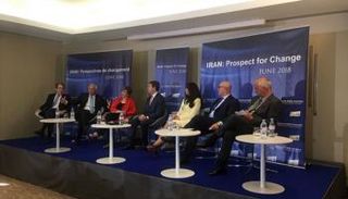 جانب من الجلسات التحضيرية لمؤتمر المعارضة الإيرانية