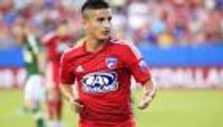 تقارير.. شباب الأهلي يقترب من التوقيع مع الأرجنتيني دياز